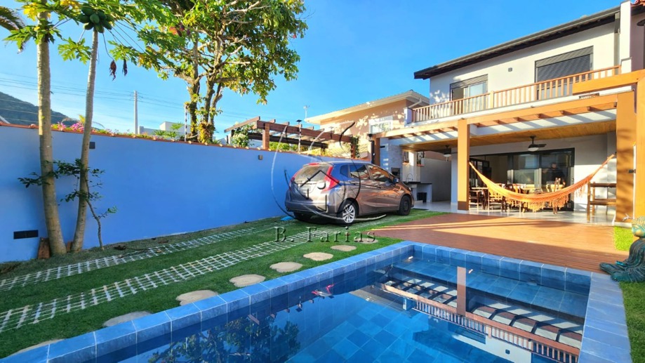 Casa com 4 Quartos à Venda, 200,00 m² - Foto 1