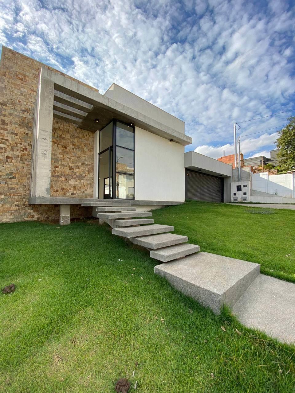 Casa com 4 Quartos à Venda, 634,36 m² - Foto 2