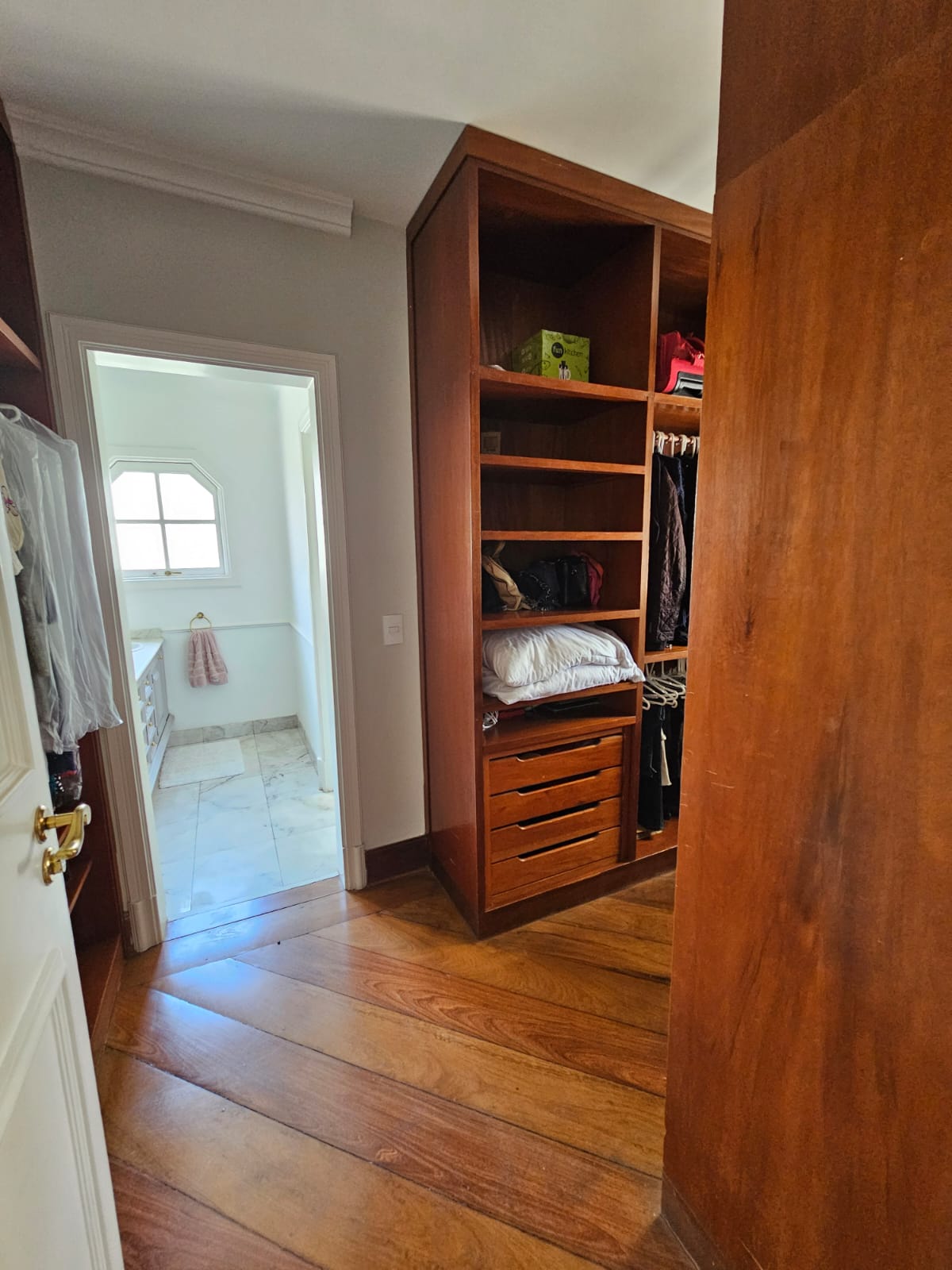 Casa com 4 Quartos à Venda - Foto 42