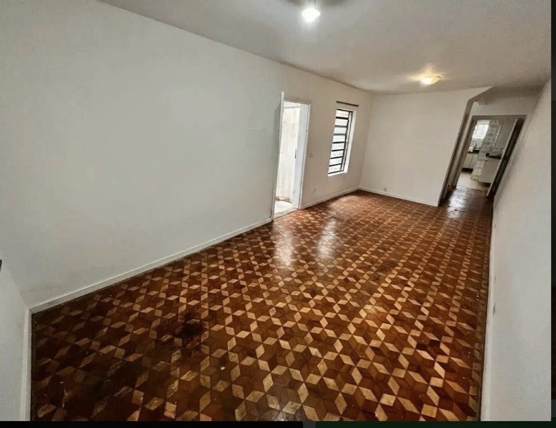 Casa com 3 Quartos à Venda - Foto 1