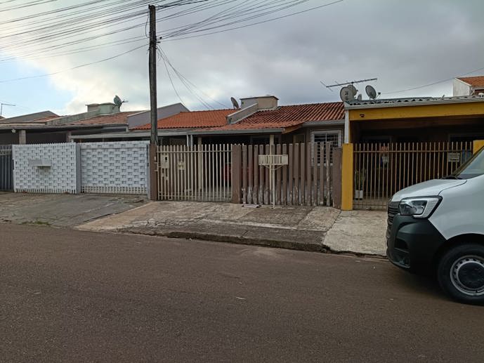 Casa com 2 Quartos à Venda, 150,00 m² - Foto 1