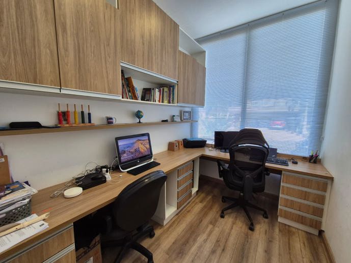 Casa com 5 Quartos à Venda - Foto 3