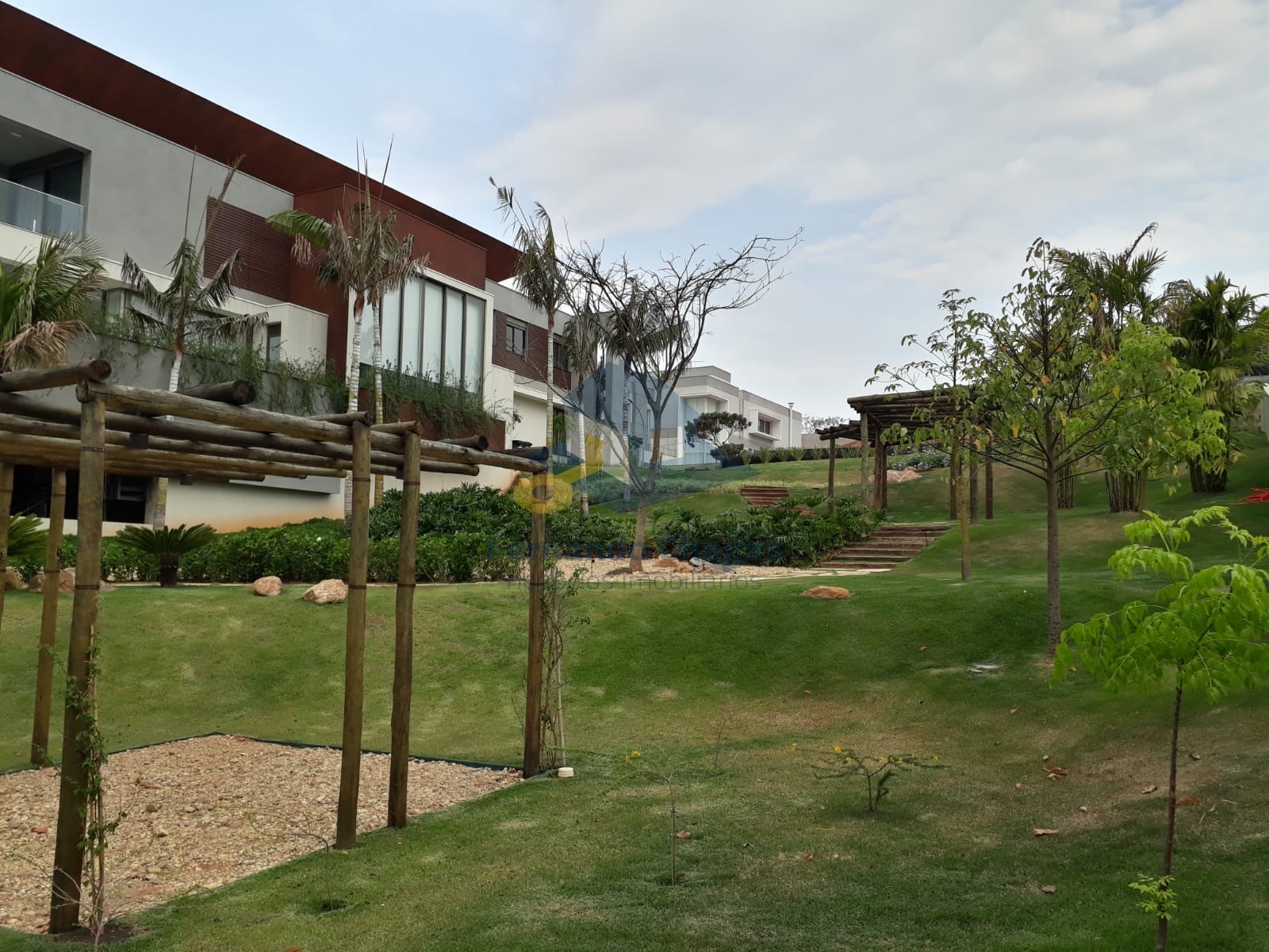 Casa com 6 Quartos à Venda - Foto 75