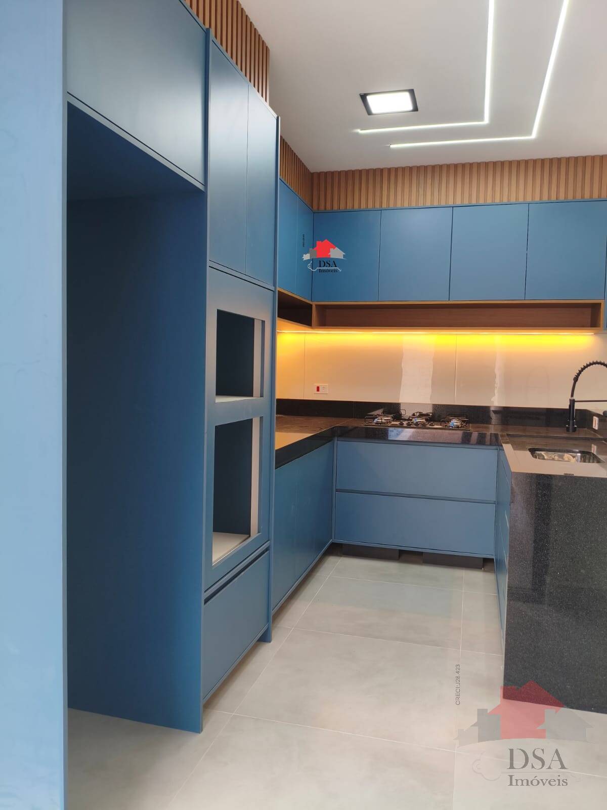 Casa com 3 Quartos à Venda, 250,00 m² - Foto 3