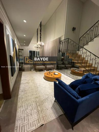 Casa com 3 Quartos à Venda, 304,00 m² - Foto 1