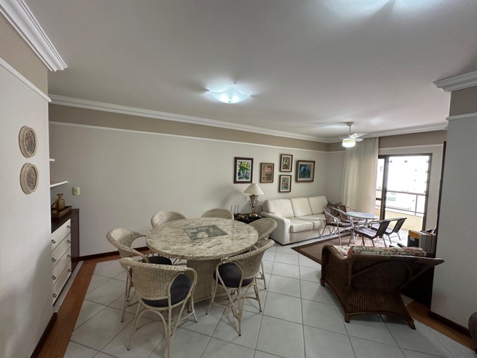 Apartamento com 3 Quartos à Venda, 131,00 m² - Foto 1