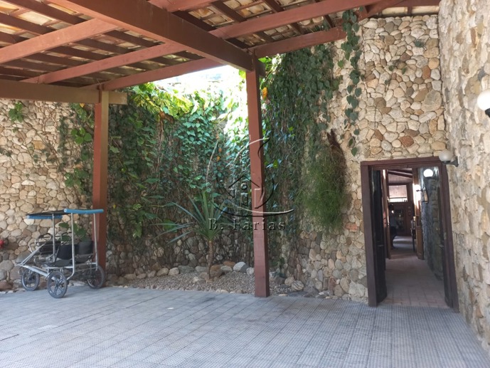 Casa com 7 Quartos à Venda, 1.060,00 m² - Foto 4