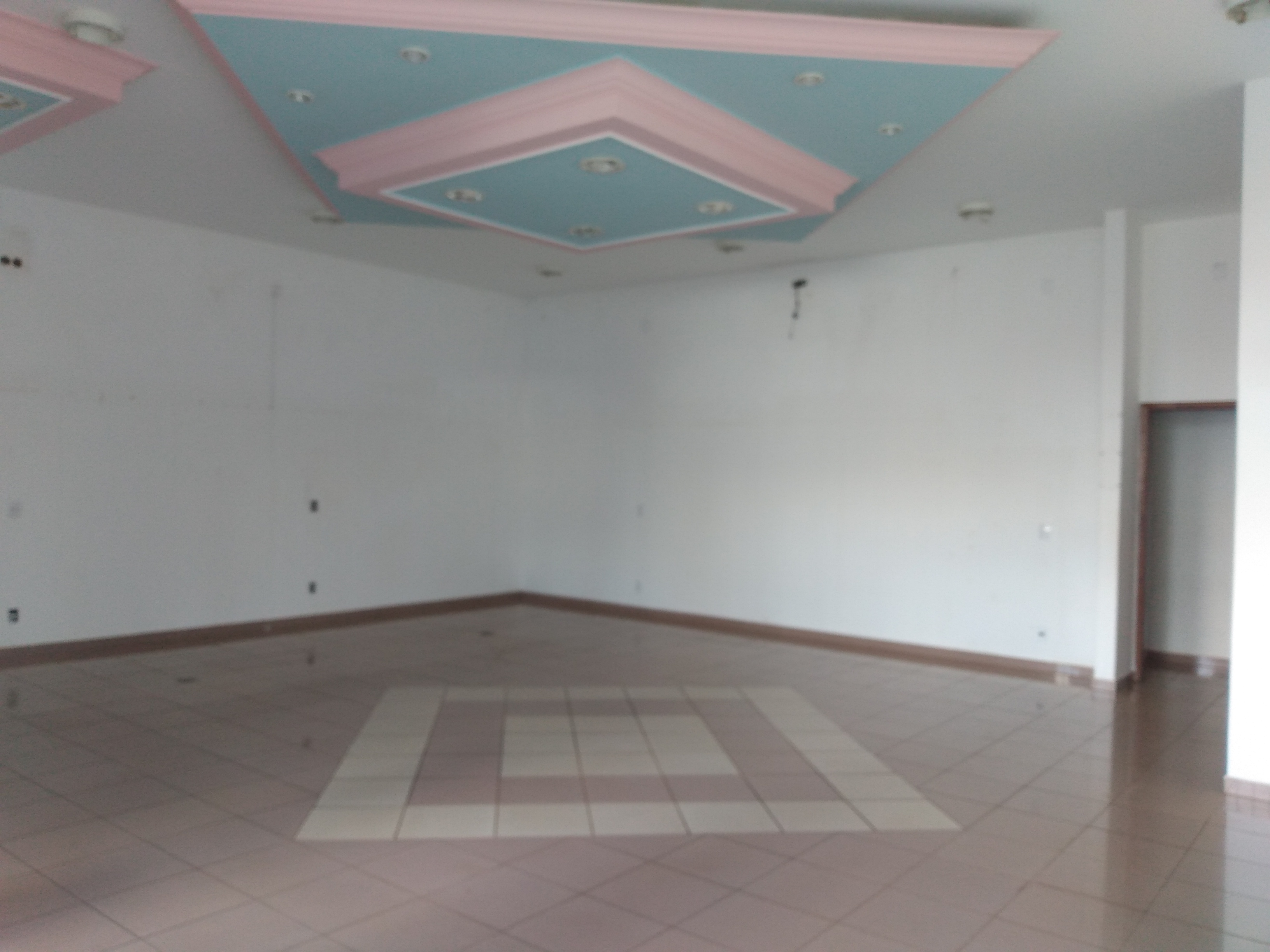 Comercial com 2 Quartos à Venda, 194,70 m² - Foto 3