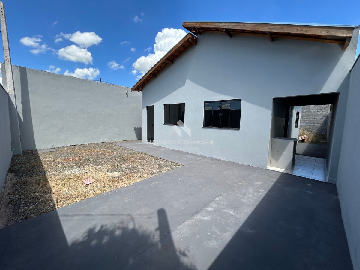 Casa com 2 Quartos à Venda, 200,00 m² - Foto 2