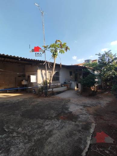 Casa com 1 Quarto à Venda, 250,00 m² - Foto 2