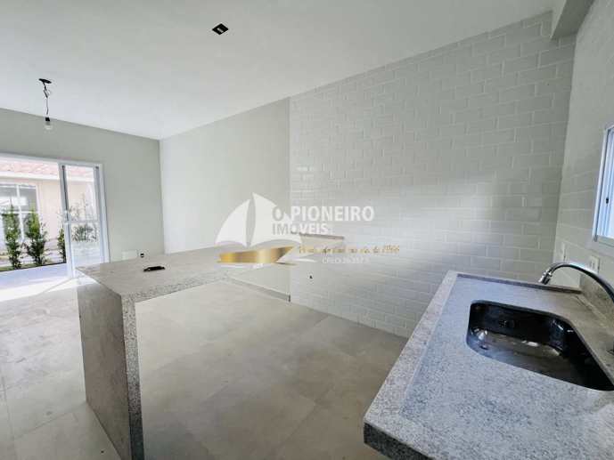 Casa com 2 Quartos à Venda - Foto 9