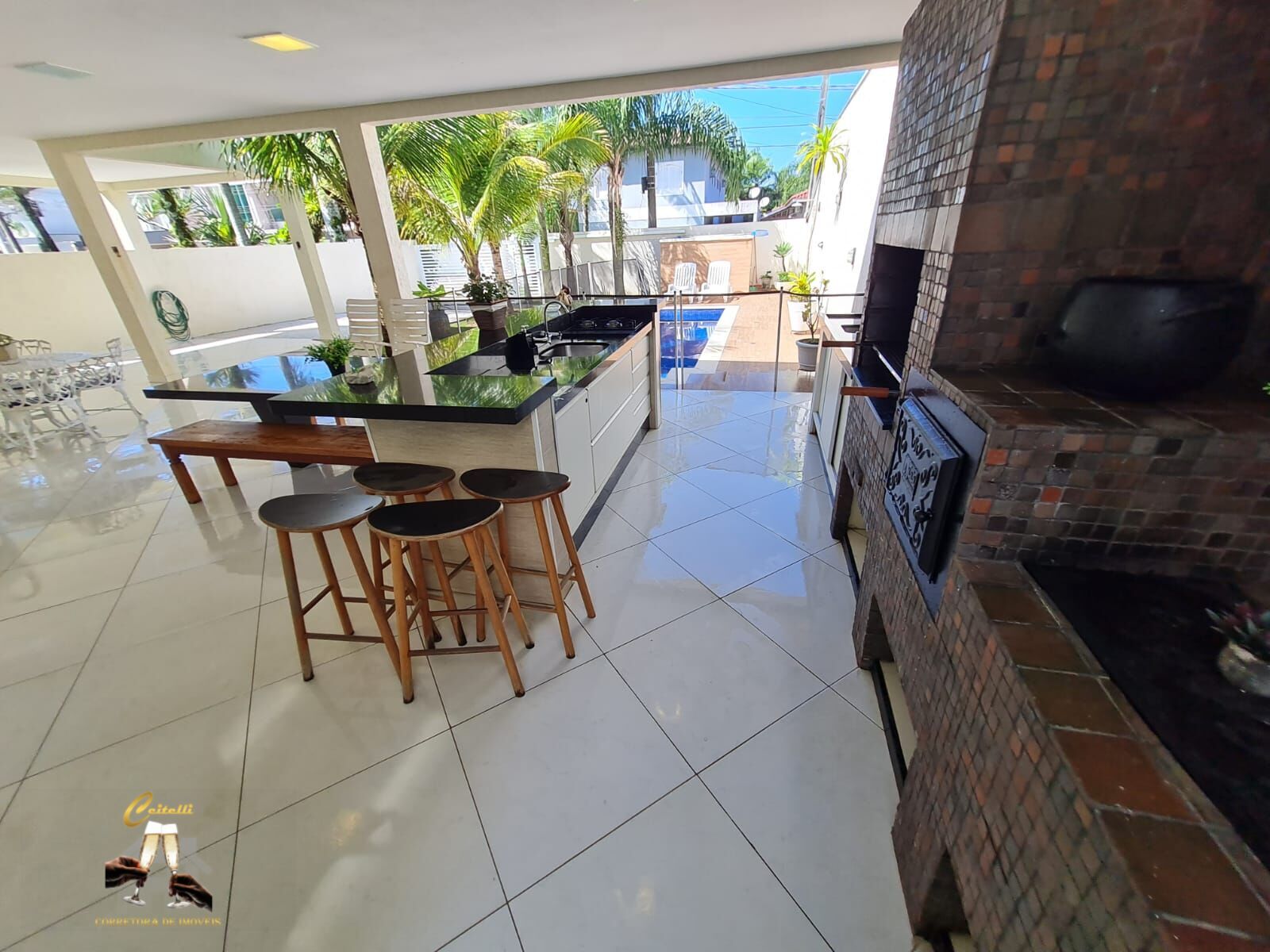 Casa com 4 Quartos para Temporada, 300,00 m² - Foto 7