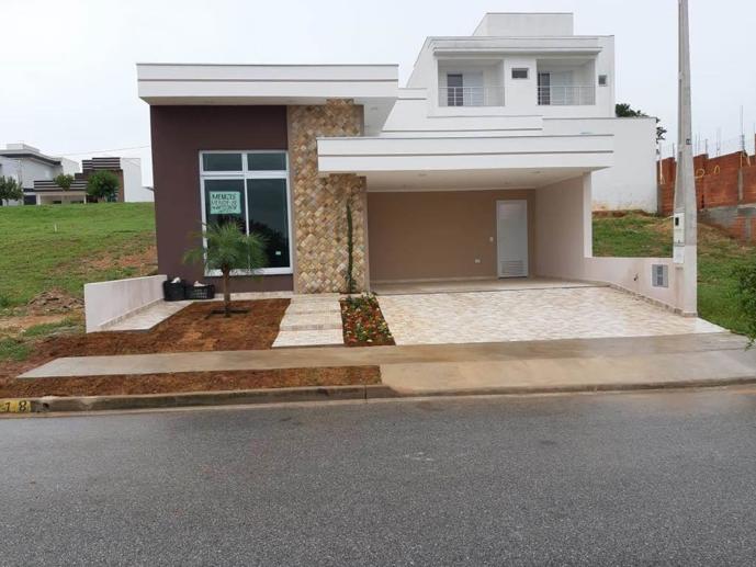 Casa com 3 Quartos à Venda - Foto 1