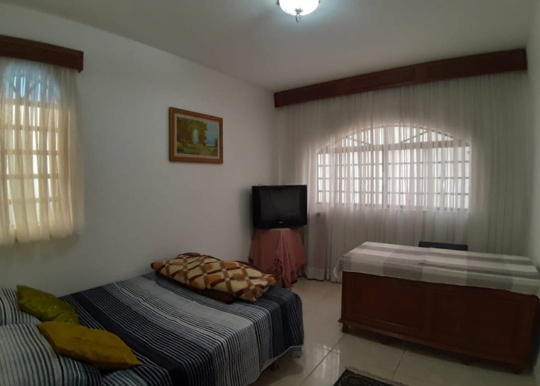 Casa com 4 Quartos à Venda, 540,00 m² - Foto 10