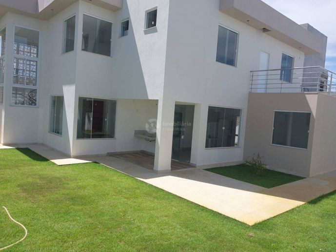 Casa com 4 Quartos à Venda, 450,00 m² - Foto 1