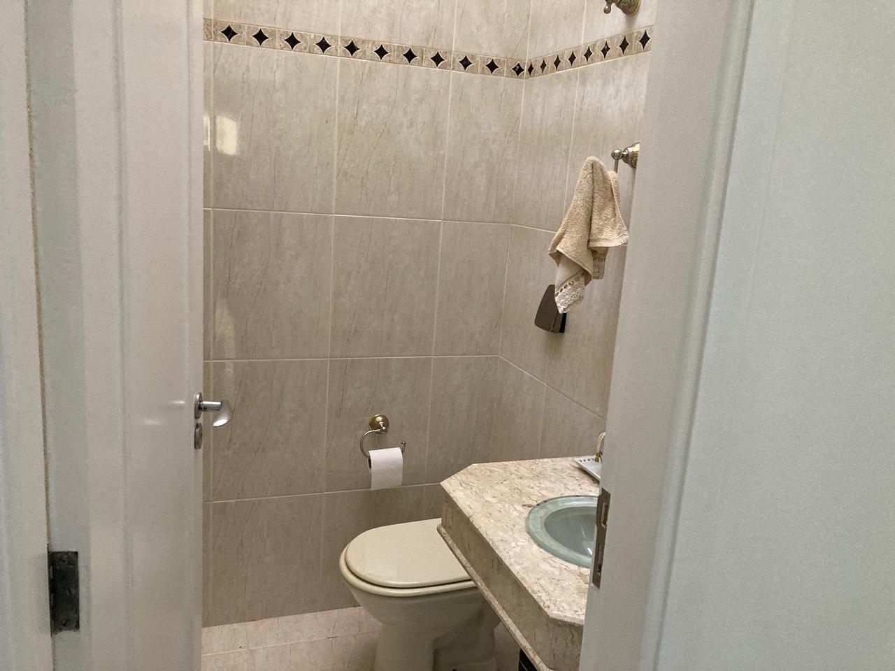 Casa com 4 Quartos à Venda - Foto 6