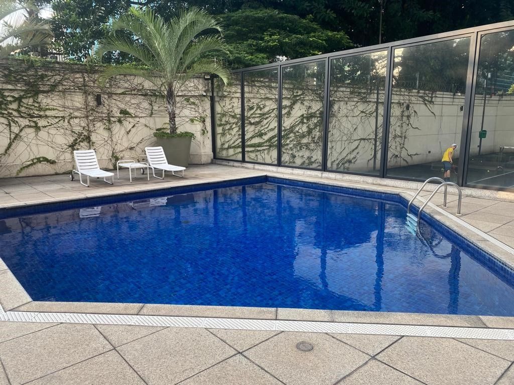 Apartamento com 4 Quartos à Venda - Foto 3