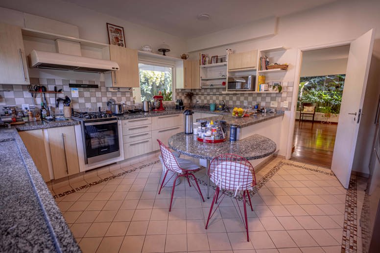 Casa com 3 Quartos à Venda, 585,00 m² - Foto 10