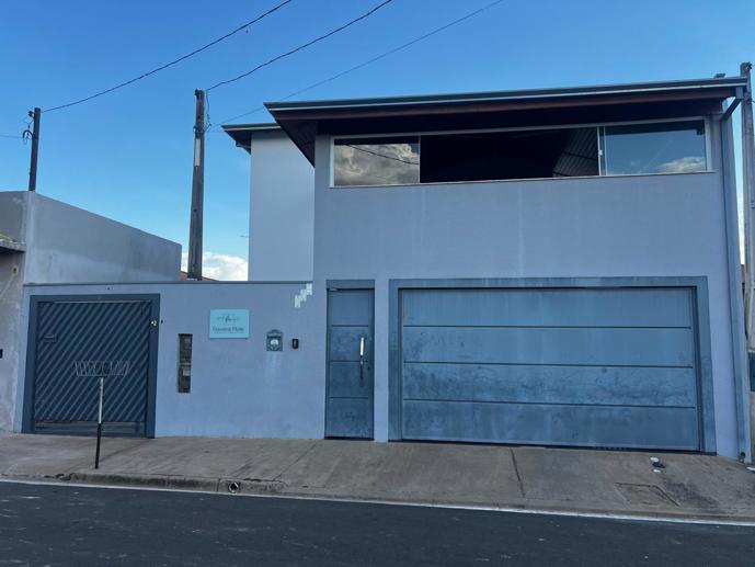 Casa com 5 Quartos à Venda, 290,00 m² - Foto 1