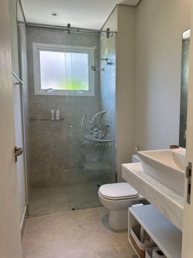 Casa com 5 Quartos à Venda, 310,00 m² - Foto 3