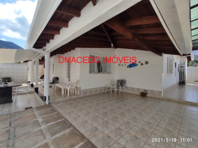 Casa com 3 Quartos à Venda - Foto 2