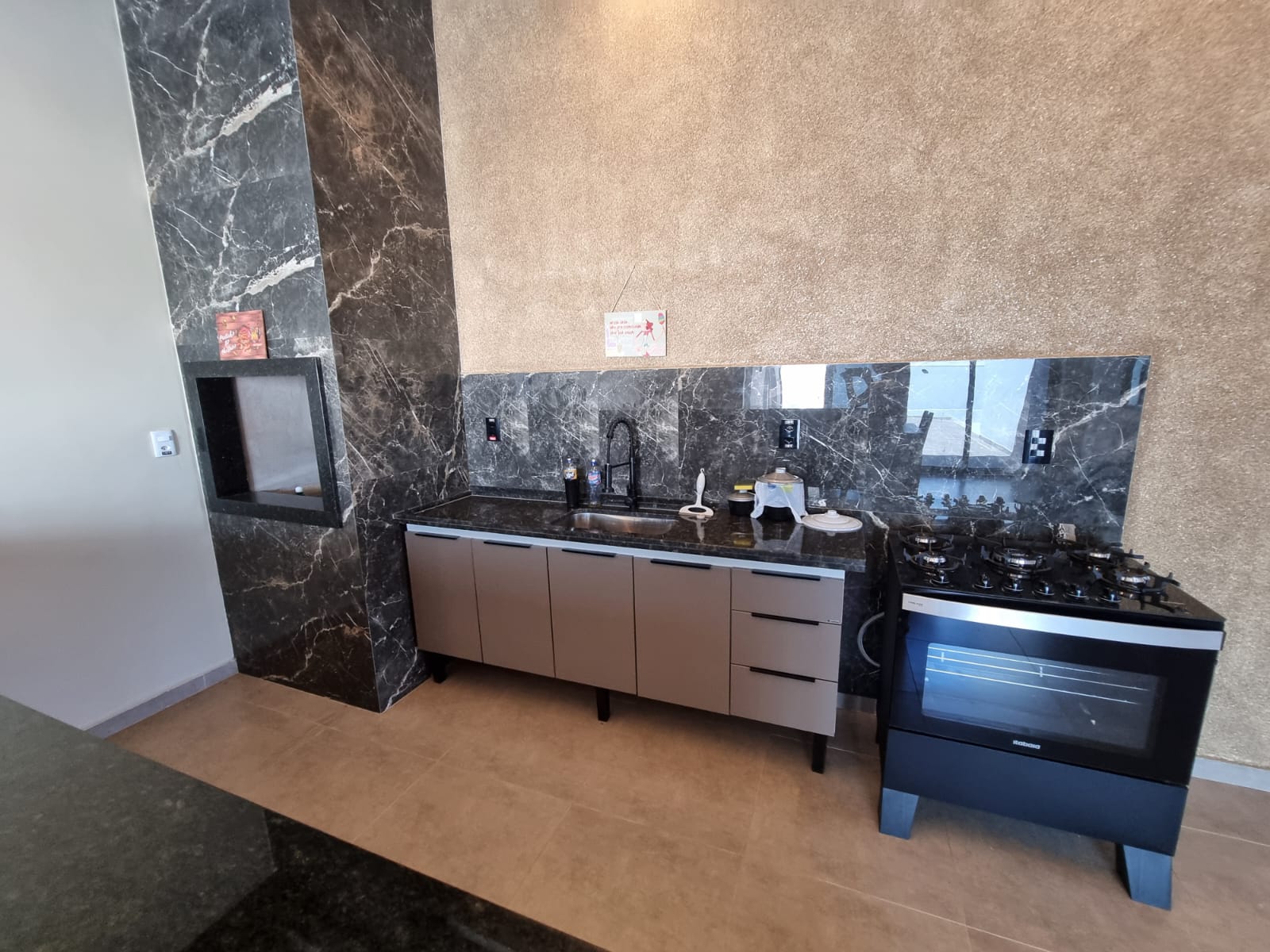 Casa com 2 Quartos à Venda, 400,00 m² - Foto 3