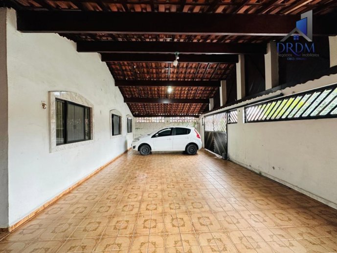 Casa com 5 Quartos à Venda, 205,71 m² - Foto 3
