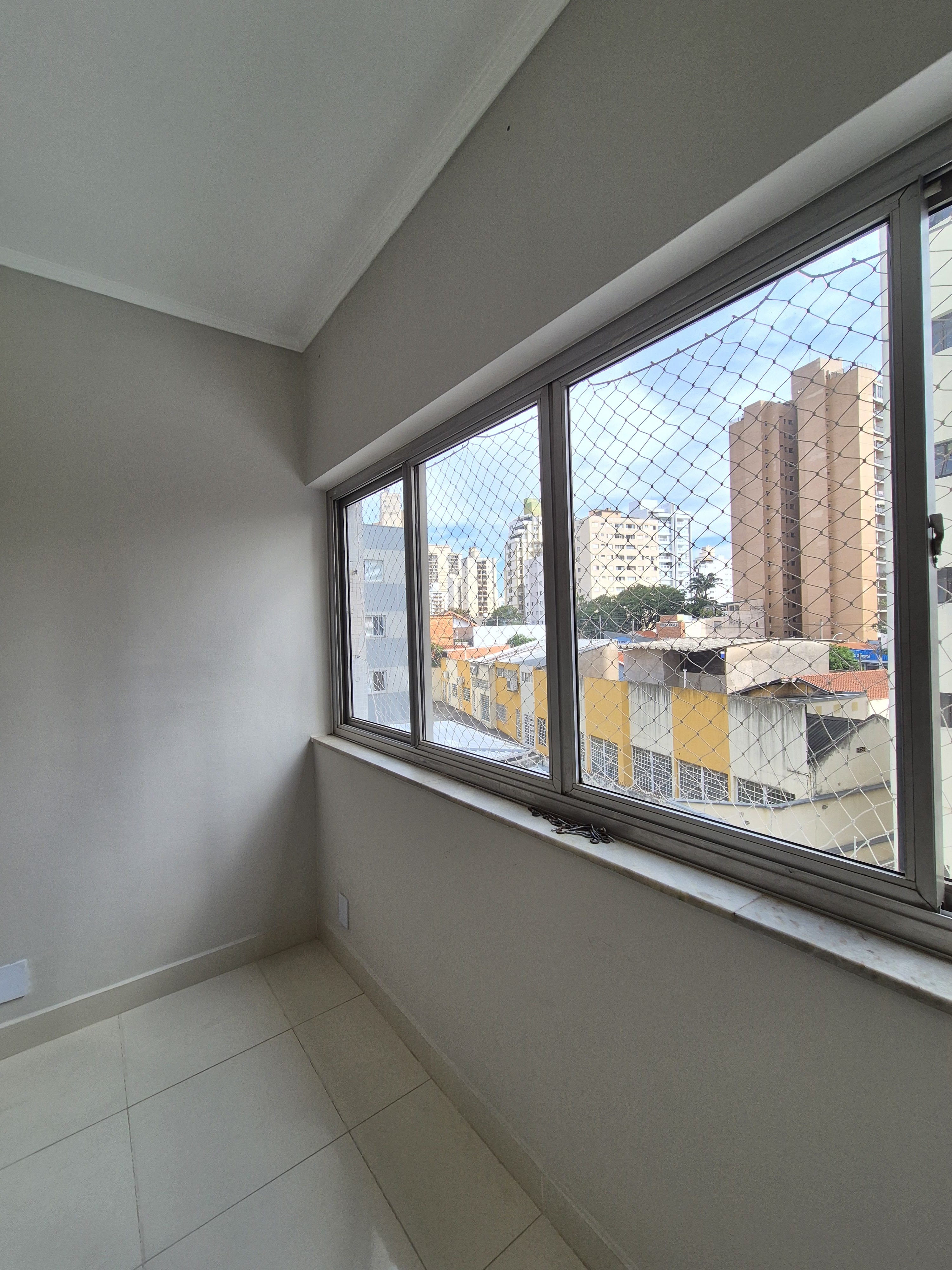 Apartamento com 3 Quartos à Venda - Foto 11