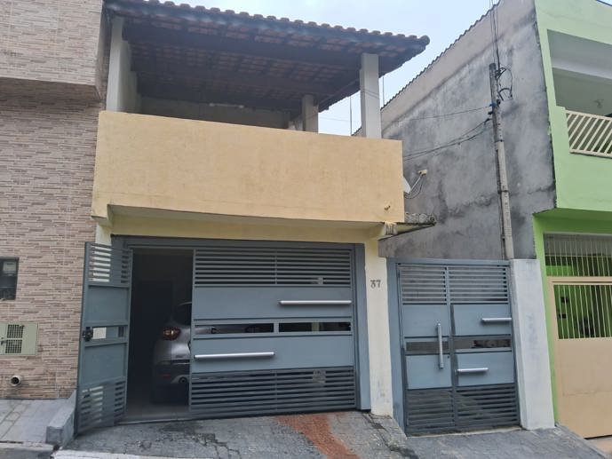 Casa com 4 Quartos à Venda, 190,00 m² - Foto 1