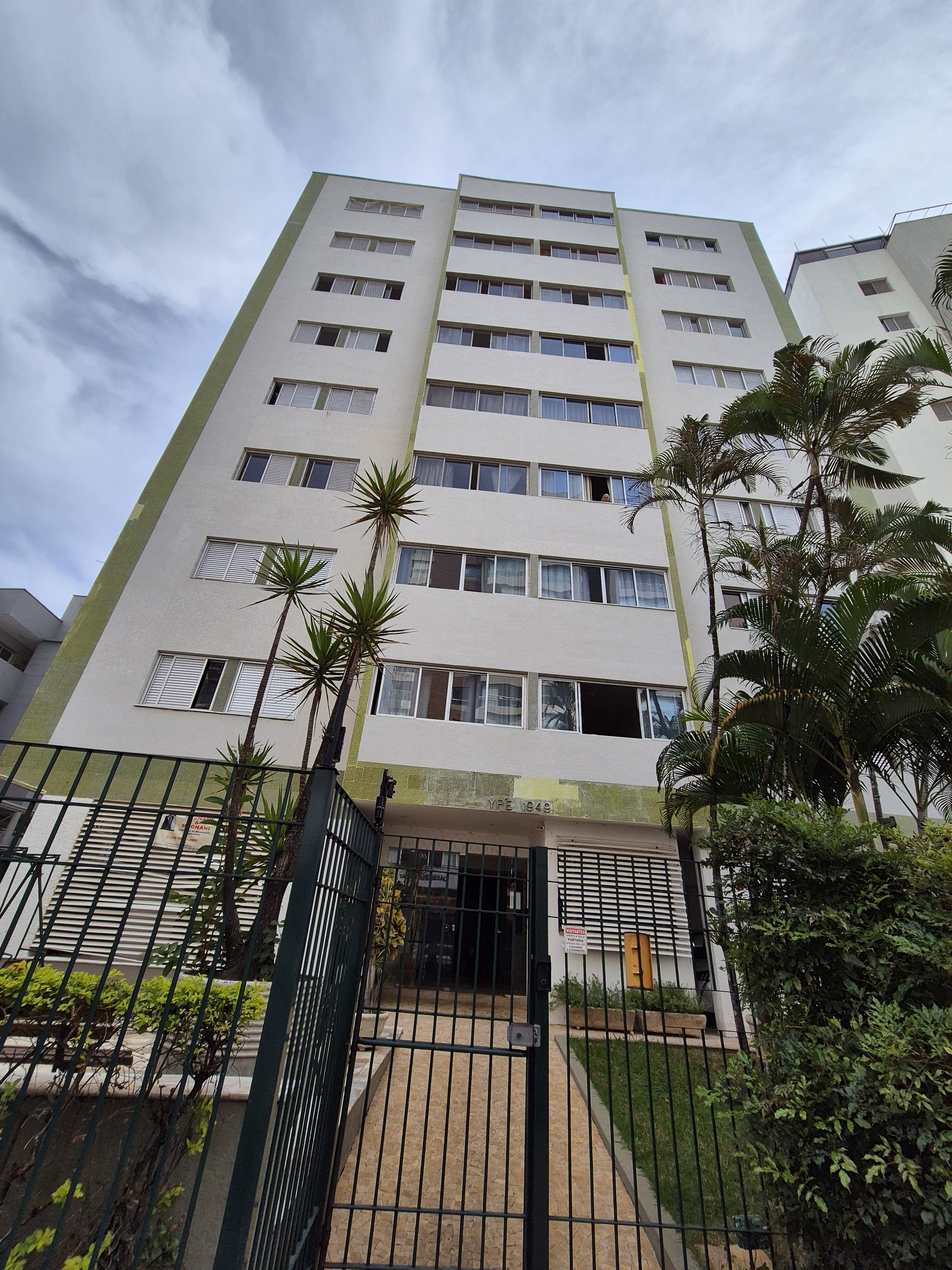 Apartamento com 3 Quartos à Venda - Foto 1