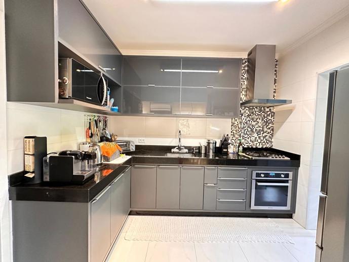 Casa com 3 Quartos à Venda - Foto 8