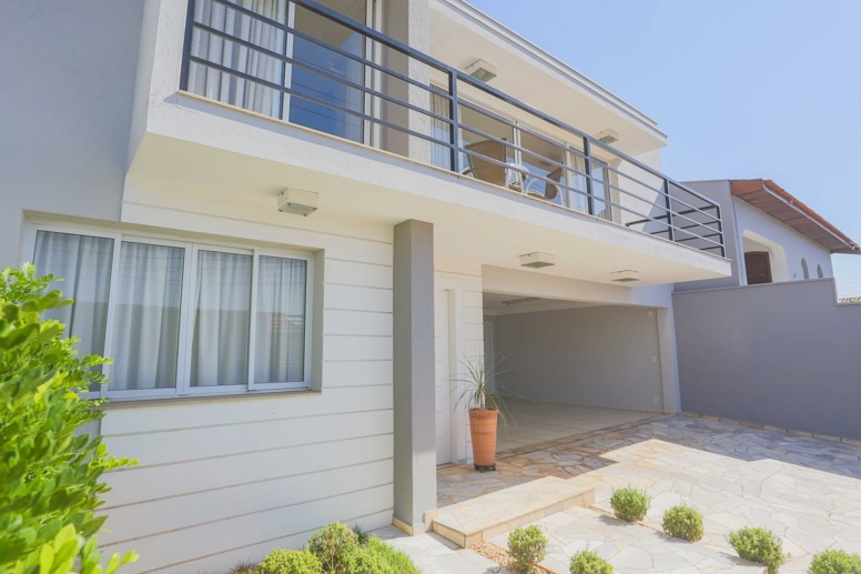 Casa com 3 Quartos à Venda, 360,00 m² - Foto 2