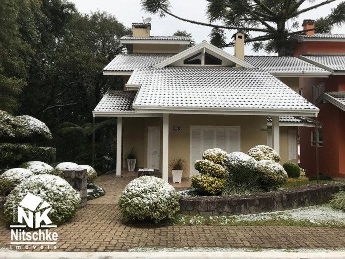 Casa com 3 Quartos à Venda, 366,00 m² - Foto 1