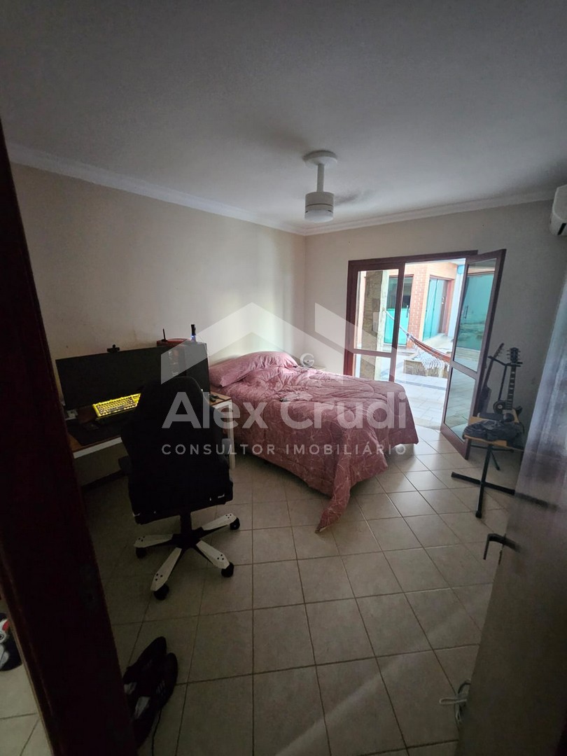 Casa com 4 Quartos à Venda, 500,00 m² - Foto 11