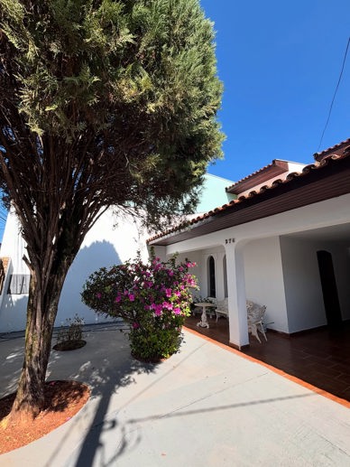 Casa com 3 Quartos à Venda, 987,40 m² - Foto 2