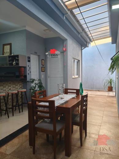 Casa com 3 Quartos à Venda, 250,00 m² - Foto 2