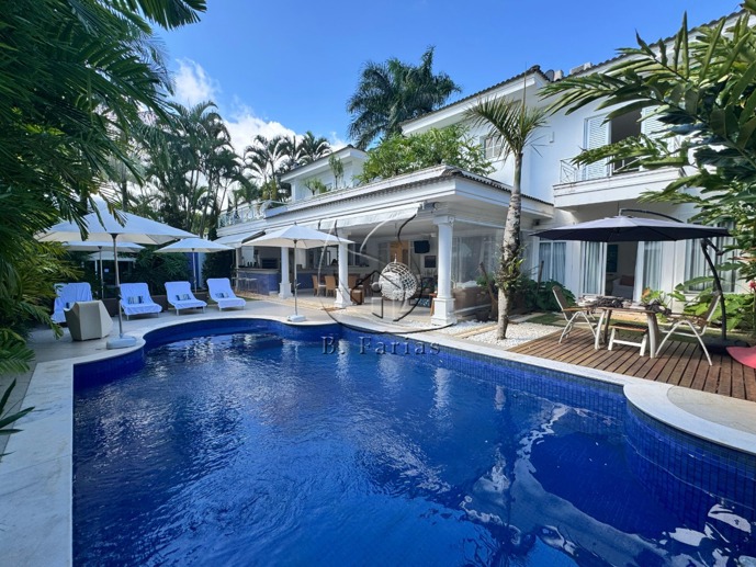Casa com 5 Quartos para Temporada, 470,00 m² - Foto 1