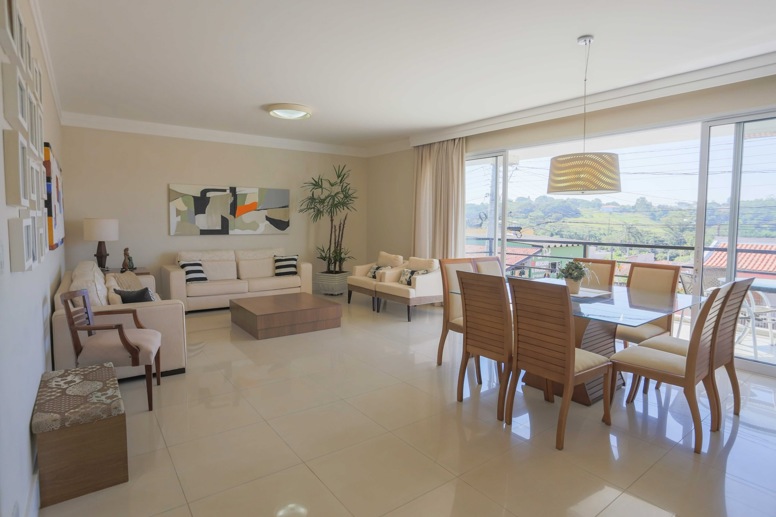 Casa com 3 Quartos à Venda, 360,00 m² - Foto 4